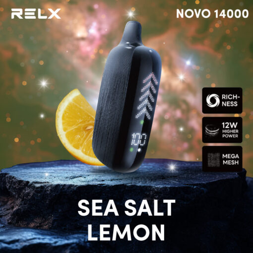 Relx Novo 14K กลิ่น ซีซอล์ทเลมอน กลิ่นซีซอล์ทเลมอนเป็นการผสมผสานระหว่างความเปรี้ยวของเลมอนและความเค็มเล็กน้อยจากซีซอล์ท ทำให้เกิดรสชาติที่สดชื่นและไม่ซ้ำใคร ความหวานที่พอดีและความเย็นที่เพิ่มความสดชื่น ทำให้กลิ่นนี้เหมาะสำหรับการใช้ในช่วงเวลาที่ต้องการความสดชื่นและความกระปรี้กระเปร่า กลิ่นซีซอล์ทเลมอนสามารถใช้ได้ตลอดวัน ไม่ว่าจะเป็นในตอนเช้าหรือเย็น ทำให้คุณรู้สึกสดชื่นและมีพลังงาน นอกจากนี้ กลิ่นนี้ยังมีความสามารถในการเพิ่มความผ่อนคลายและความสุข ทำให้คุณรู้สึกเหมือนกำลังสัมผัสกับลมทะเลสดชื่น